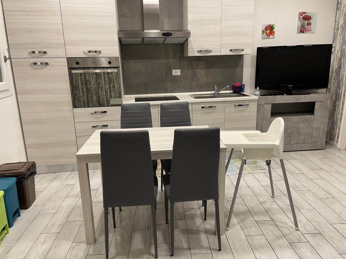 Vivere Il Borgo Sul Lago جنزانو دي روما المظهر الخارجي الصورة
