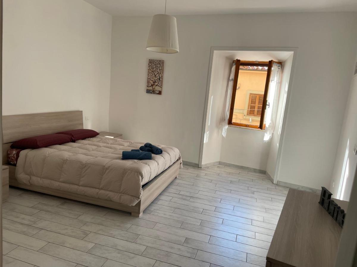 Vivere Il Borgo Sul Lago جنزانو دي روما المظهر الخارجي الصورة